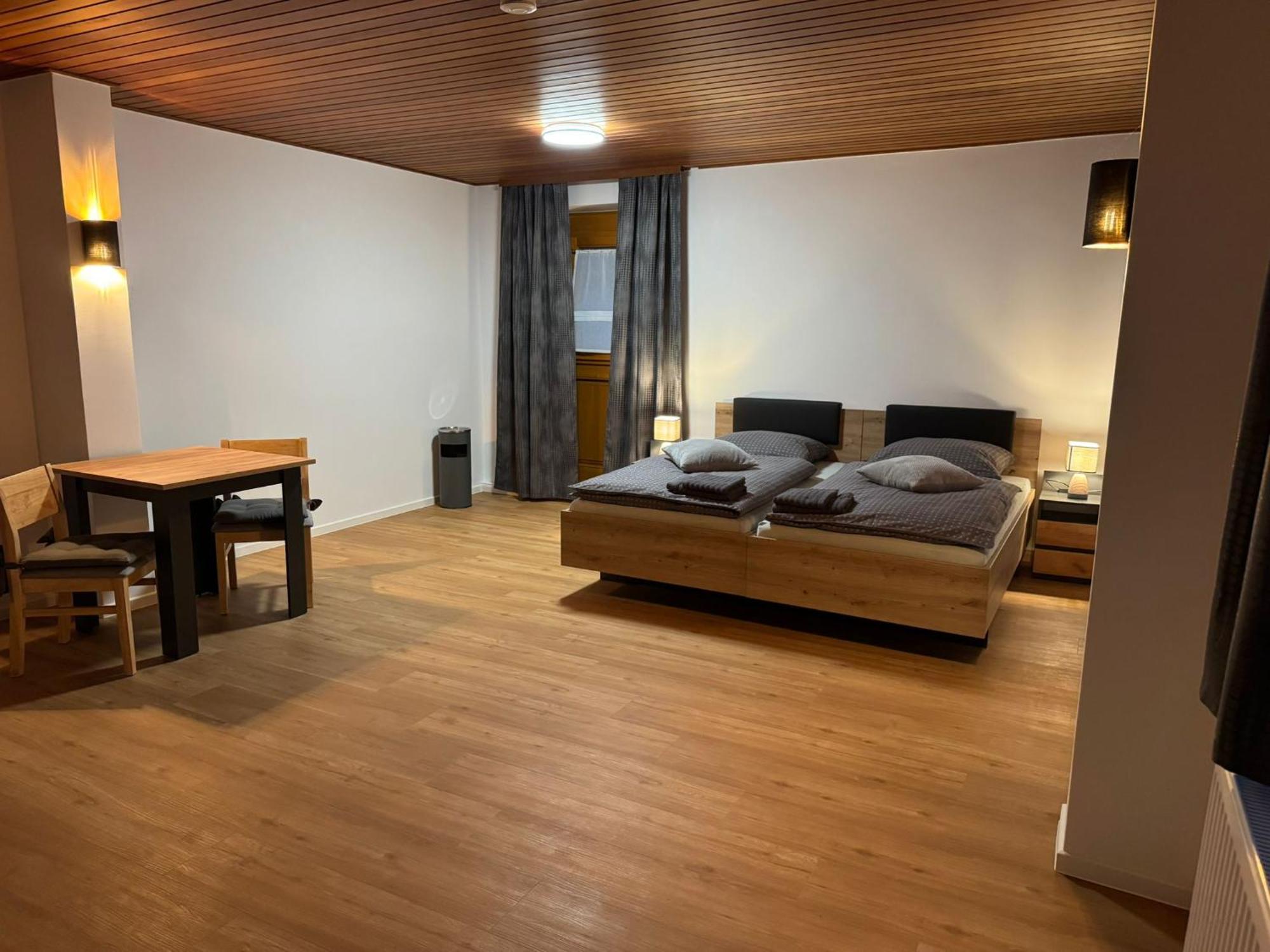 Gaestezimmer Werwein Heinersreuth Екстериор снимка